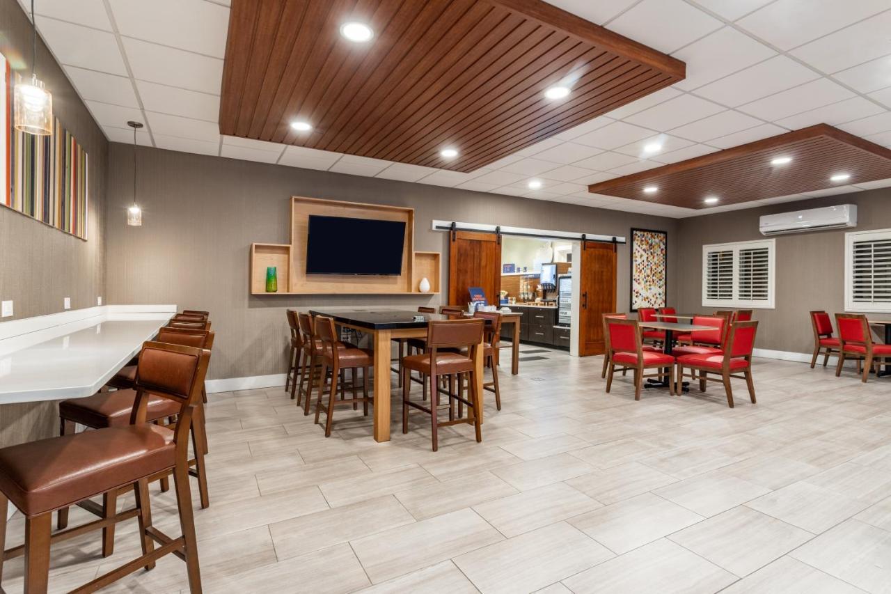 Holiday Inn Express Annapolis East-Kent Island By Ihg Grasonville Exterior photo